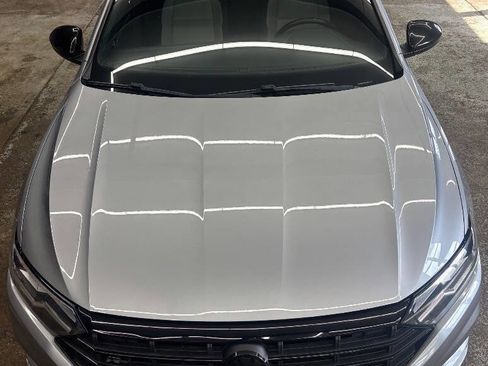 Used 2020 Volkswagen Jetta R-Line w/ R-Line Cold Weather Package image 8