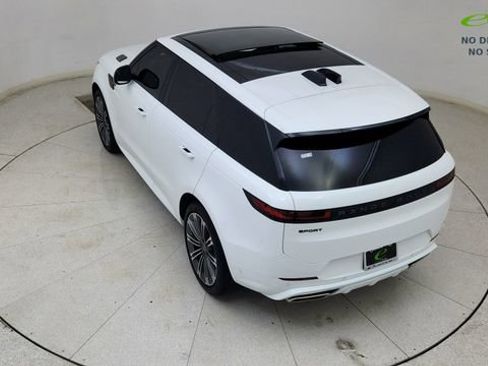 Used 2025 Land Rover Range Rover Sport Dynamic SE AWD/4WD image 82
