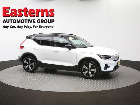 Used 2023 Volvo XC40 Recharge Plus AWD/4WD image 41
