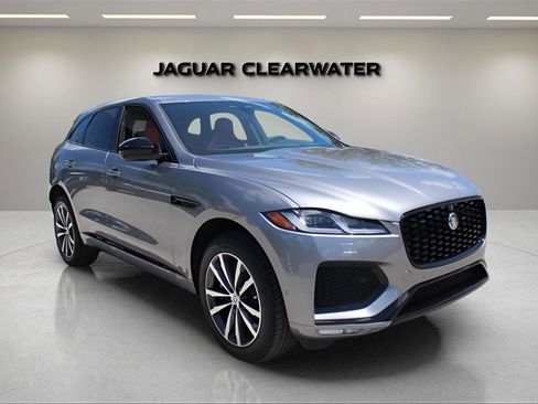 New 2026 Jaguar F-PACE R-Dynamic S image 7