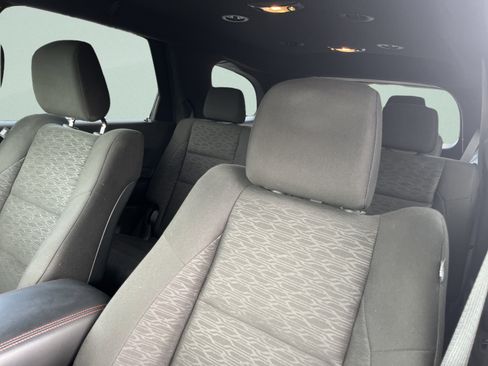 Used 2025 Dodge Durango GT w/ Blacktop Package AWD/4WD image 15