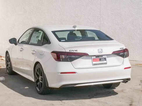 New 2026 Honda Civic Sport image 9