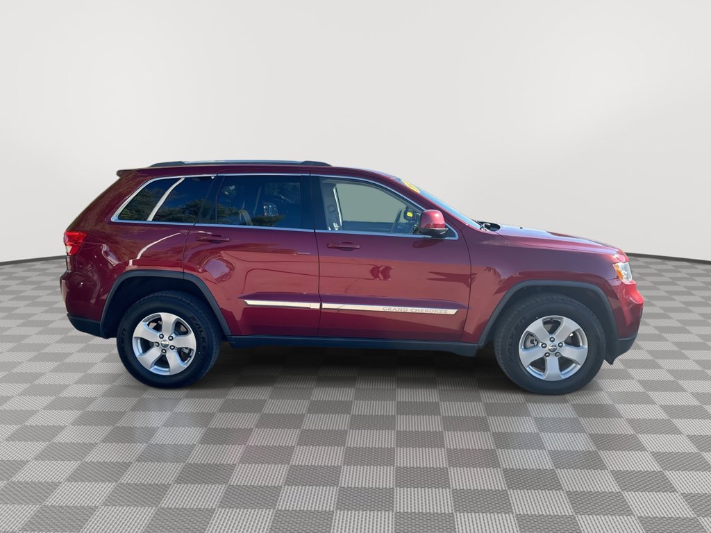 Used 2012 Jeep Grand Cherokee Laredo AWD/4WD image 13