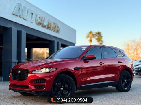Used 2020 Jaguar F-PACE Premium image 1