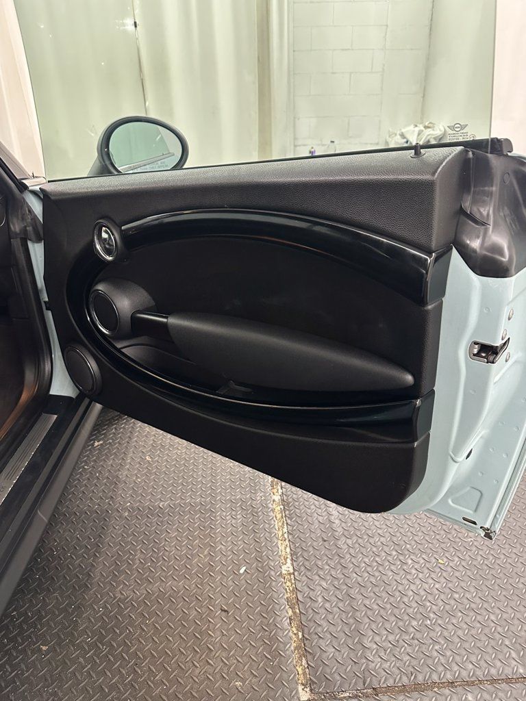 Used 2014 MINI Cooper Convertible FWD image 26