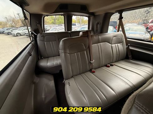 Used 2019 Chevrolet Express 3500 LT w/ LT Preferred Equipment Group RWD image 23
