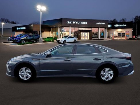 New 2026 Hyundai Sonata SE image 3