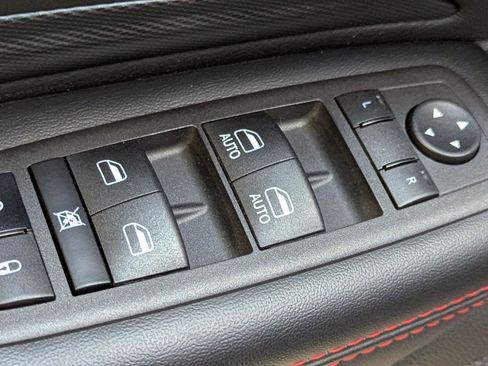 Used 2023 Dodge Durango R/T w/ Blacktop Package image 13