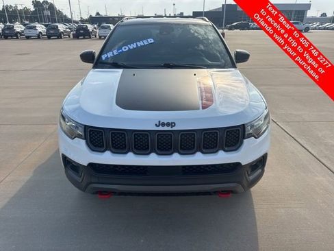 Used 2024 Jeep Compass Trailhawk image 8