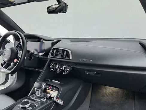 Used 2017 Audi R8 V10 plus AWD/4WD image 24