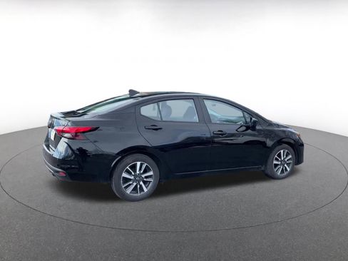 Used 2025 Nissan Versa SV image 14