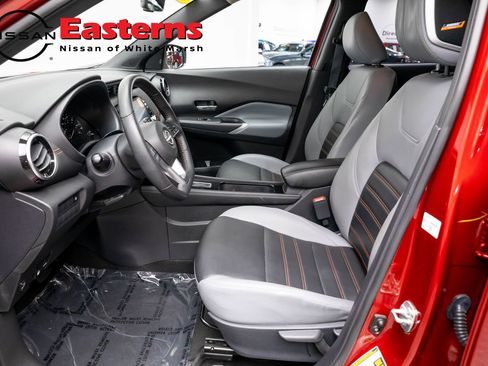 Used 2023 Nissan Kicks SR w/ SR Premium Package image 32