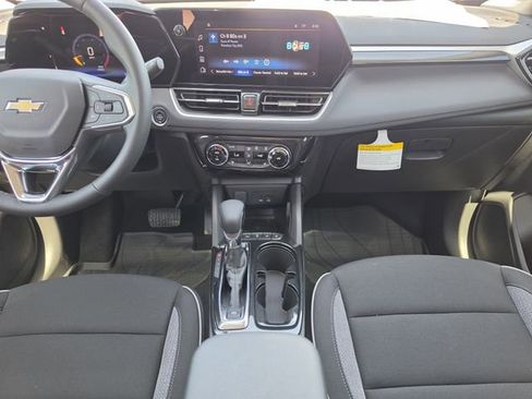 New 2026 Chevrolet TrailBlazer LT w/ Convenience Package image 17