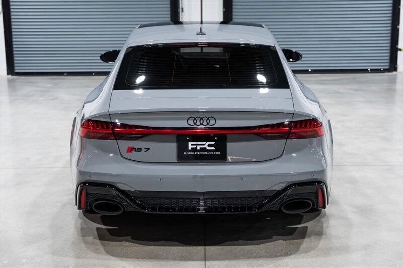 Used 2021 Audi RS 7 Sportback w/ Black Optic Package AWD/4WD image 5