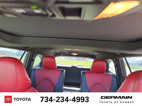 Used 2021 Toyota Highlander XSE AWD/4WD image 15