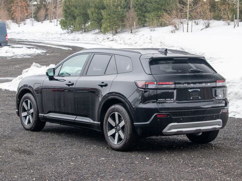 Used 2024 Honda Prologue Touring image 6