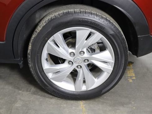 Used 2024 Buick Encore GX Preferred w/ Comfort Package FWD image 38