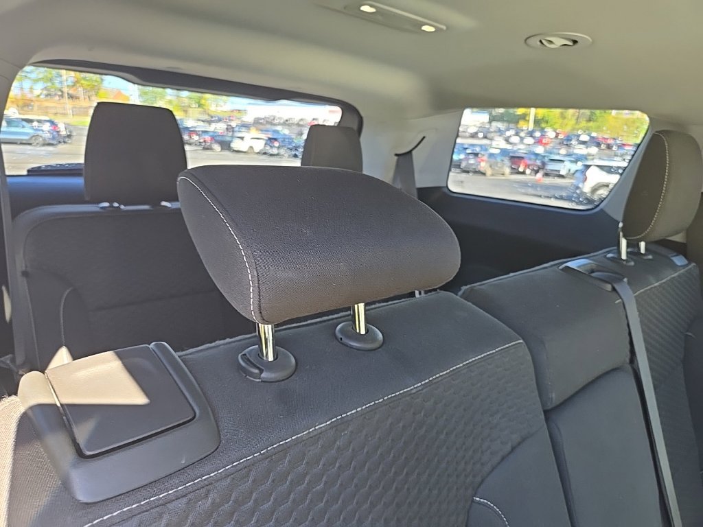 Used 2018 GMC Acadia SLE w/ LPO, Floor Liner Package AWD/4WD image 34