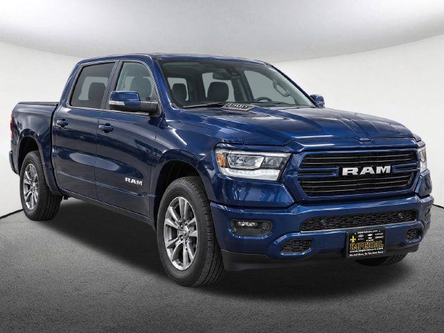 Used 2023 RAM 1500 Laramie AWD/4WD image 2