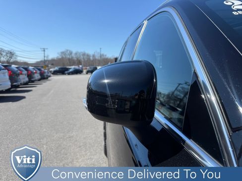 Certified 2025 Volvo XC90 B6 Plus w/ Protection Package Premier AWD/4WD image 10