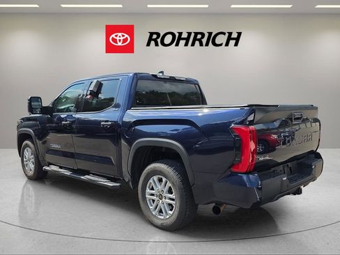 Used 2022 Toyota Tundra SR5 image 7