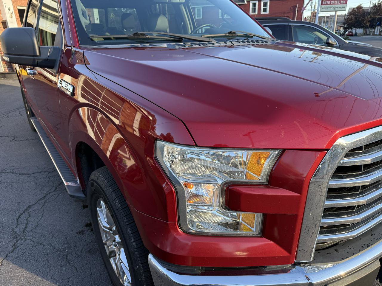 Used 2015 Ford F150 XLT w/ Equipment Group 302A Luxury AWD/4WD image 12