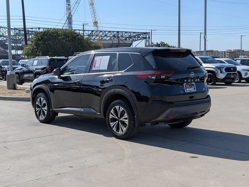 Used 2023 Nissan Rogue SV FWD image 7