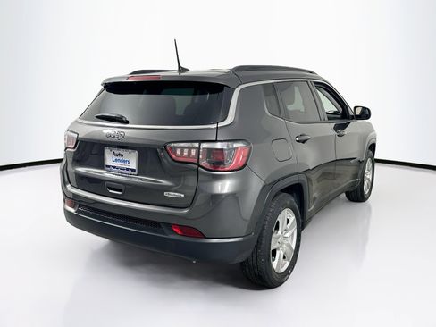 Used 2022 Jeep Compass Latitude image 5