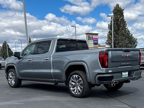 New 2026 GMC Sierra 1500 Denali w/ Denali Reserve Package AWD/4WD image 5