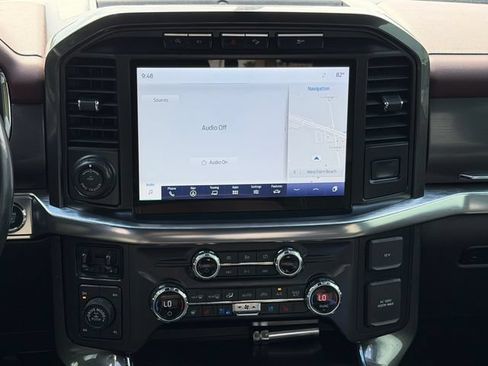 Used 2021 Ford F150 Lariat w/ Equipment Group 502A High AWD/4WD image 17