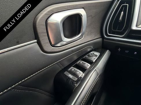 Used 2024 Kia Sorento SX image 6