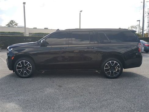 Used 2021 Chevrolet Suburban RST w/ Rear Media and Nav Package image 7