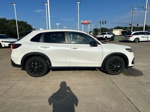 Used 2024 Honda HR-V Sport image 6