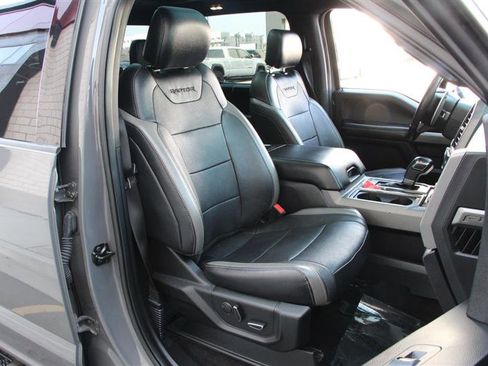 Used 2018 Ford F150 Raptor w/ Equipment Group 802A Luxury image 12