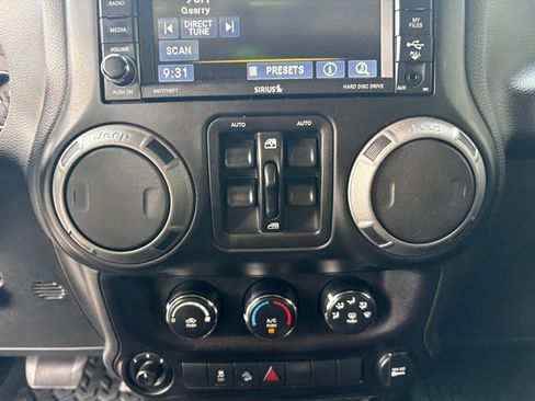 Used 2017 Jeep Wrangler Unlimited Sport w/ Quick Order Package 24S image 25