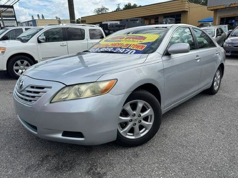 Used 2007 Toyota Camry LE FWD image 3