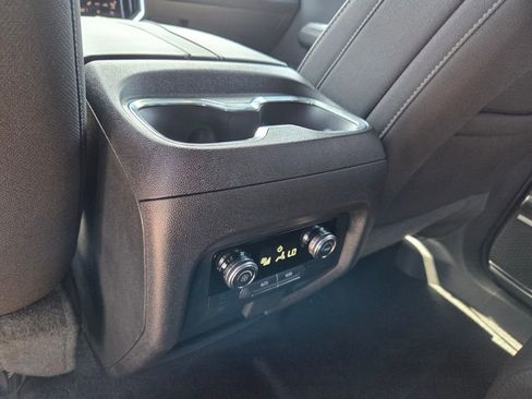 Certified 2025 GMC Acadia Elevation image 9