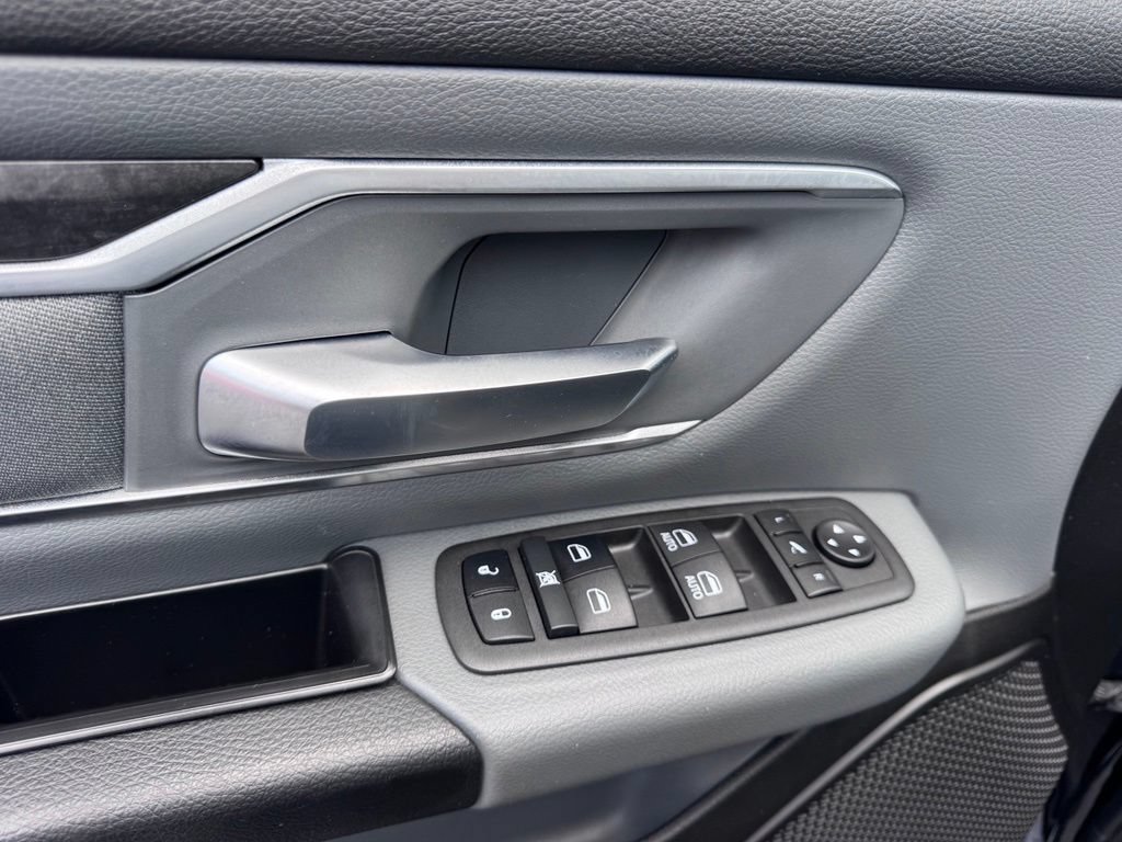 Used 2022 RAM 1500 Big Horn AWD/4WD image 27