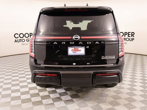 Used 2025 Nissan Armada Platinum Reserve image 23