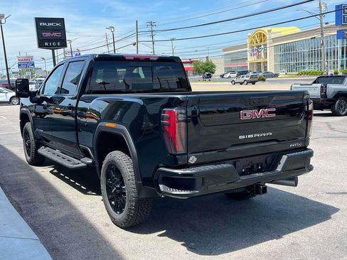 New 2026 GMC Sierra 2500 AT4 w/ Technology Package AWD/4WD image 5