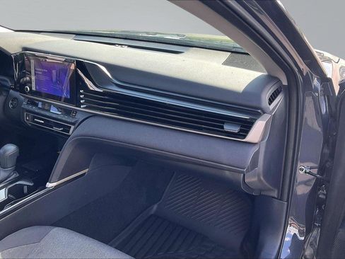 Used 2025 Toyota Camry LE w/ Convenience Package FWD image 19