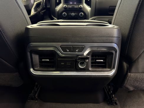 Used 2021 Chevrolet Silverado 2500 LTZ w/ LTZ Convenience Package AWD/4WD image 25