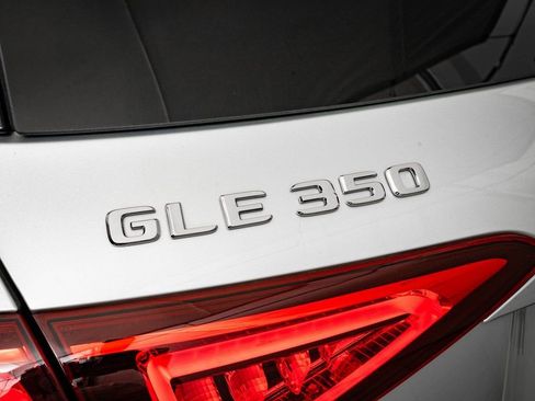 Used 2020 Mercedes-Benz GLE 350 4MATIC image 18