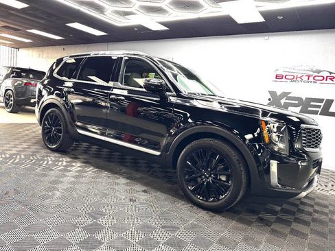 Used 2020 Kia Telluride SX AWD/4WD image 2