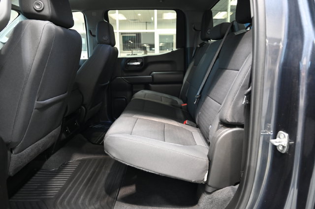 Used 2022 Chevrolet Silverado 1500 Custom Trail Boss w/ Safety Confidence Package AWD/4WD image 12