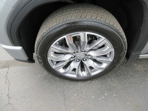 Certified 2024 GMC Sierra 1500 Denali AWD/4WD image 15