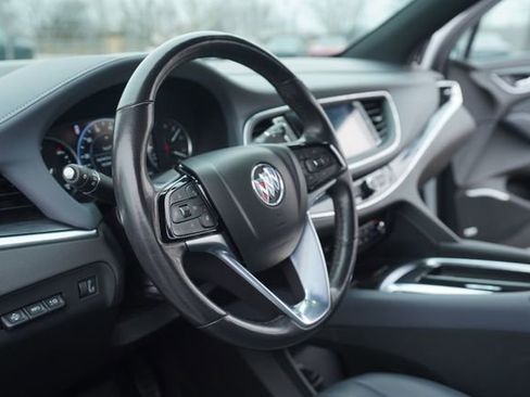 Used 2024 Buick Enclave Premium image 29