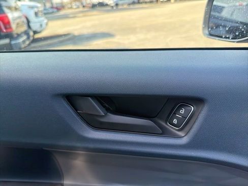 Used 2024 Ford Maverick XL image 18