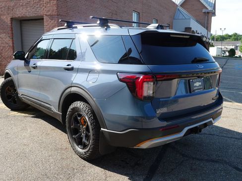 Used 2026 Ford Explorer Tremor w/ Tremor Ultimate Package AWD/4WD image 6
