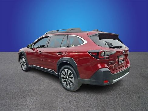 Used 2024 Subaru Outback Touring XT image 6